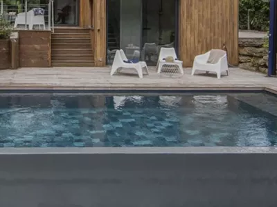 Piscine traditionnelle à Biarritz, Bidart, Bayonne et Anglet 